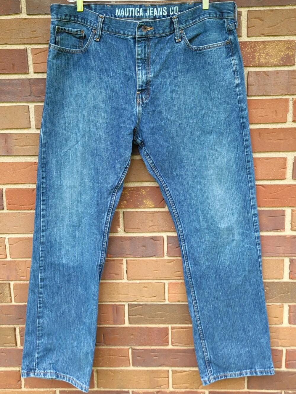 Nautica Jeans Relaxed Fit Straight Leg  Measures 42x34 (tag 40x32) 100% Cotton